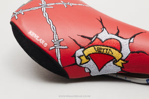 Vetta Trishock Love Barbed Wire Embroidered NOS Classic Red Kevlar Saddle - Pedal Pedlar - Buy New Old Stock Bike Parts