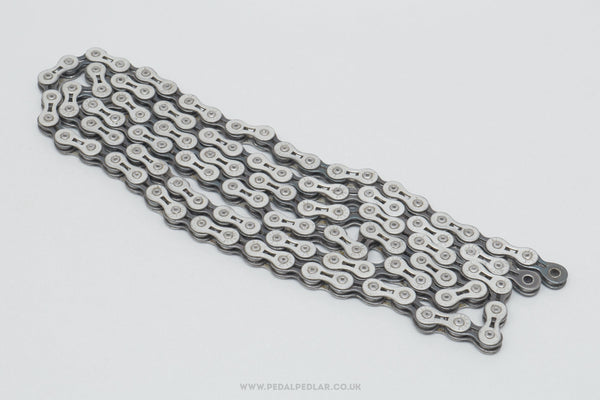 Silver bike chain top