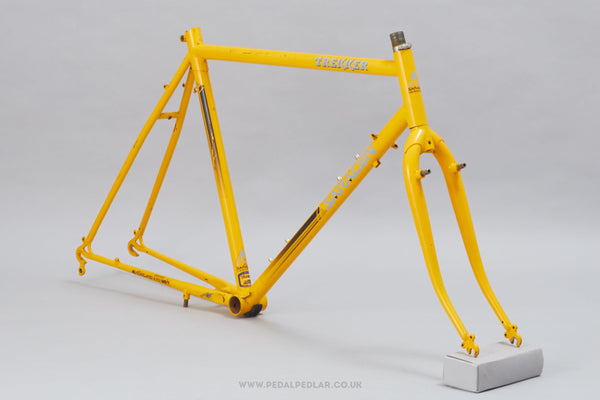 Saracen frames store