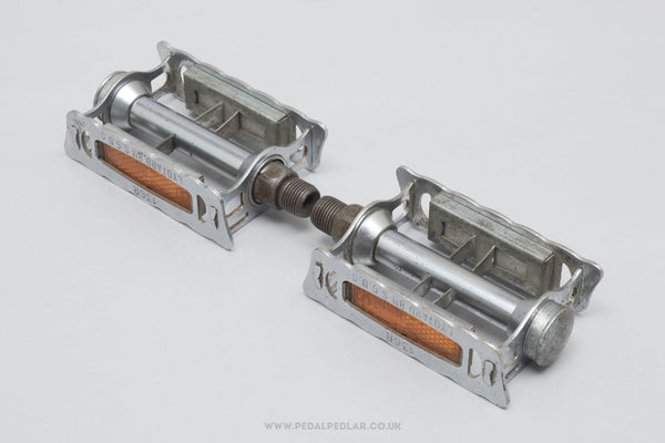 Old school clearance metal bike pedals