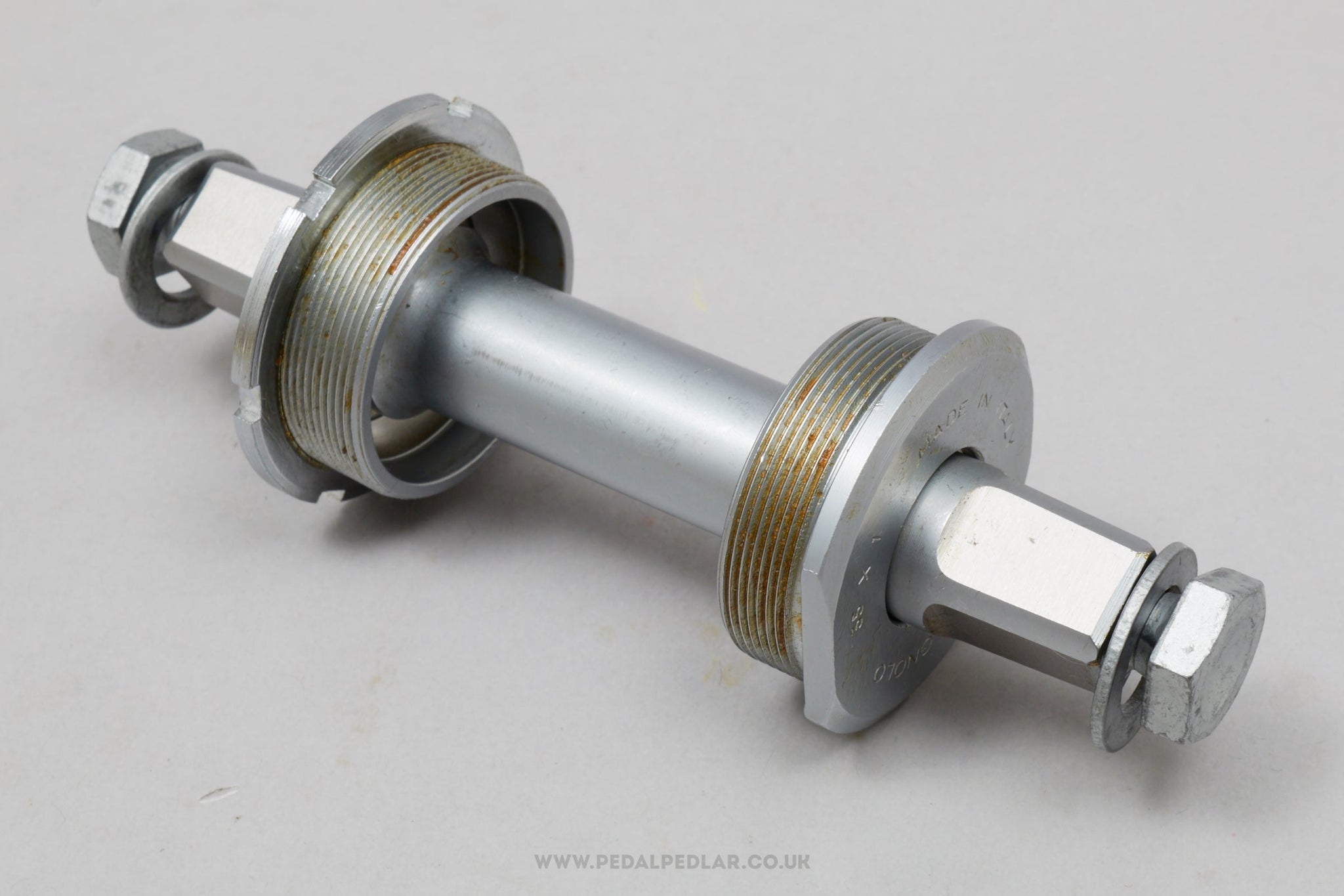 NOS/NIB Campagnolo Nuovo Record Strada #1046/A Post CPSC Bottom Bracket In 114 5 Mm With French Thread From The 1970s 1980s NOS/NIB Campagnolo Nuovo Record Strada #1046/A Post CPSC Bottom Bracket In 114 5 Mm With French Thread From The 1970s 1980s
