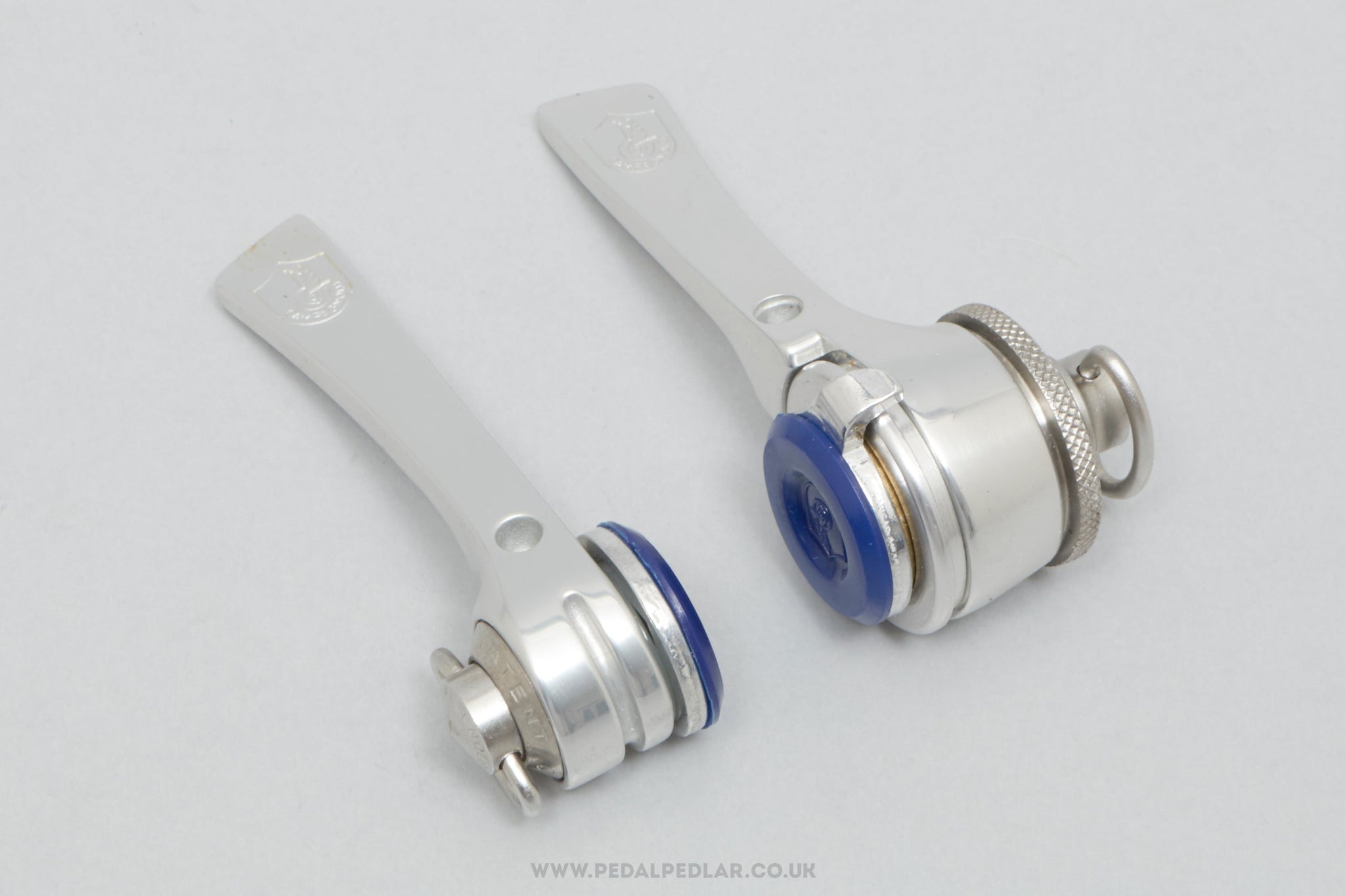 Campagnolo C-Record (0221) Syncro II 8 Speed NOS Vintage Braze-On Downtube Shifters - Pedal Pedlar - Buy New Old Stock Bike Parts