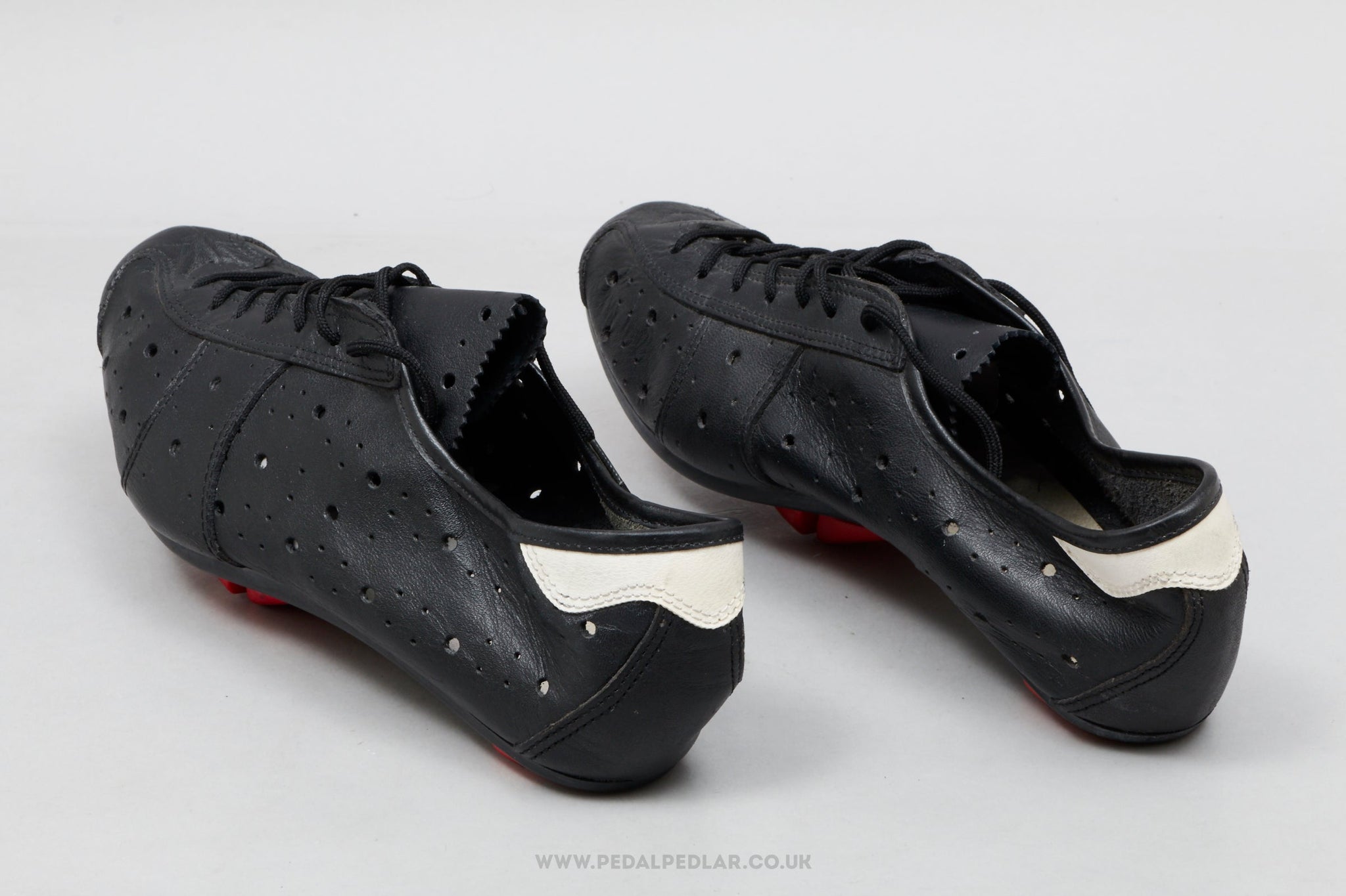 Leather cycling shoes for toe clips deals
