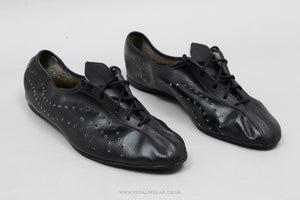 Vintage NOS Size EU 40 Leather Road Cycling Shoes - Pedal Pedlar - Buy New Old Stock Clothing