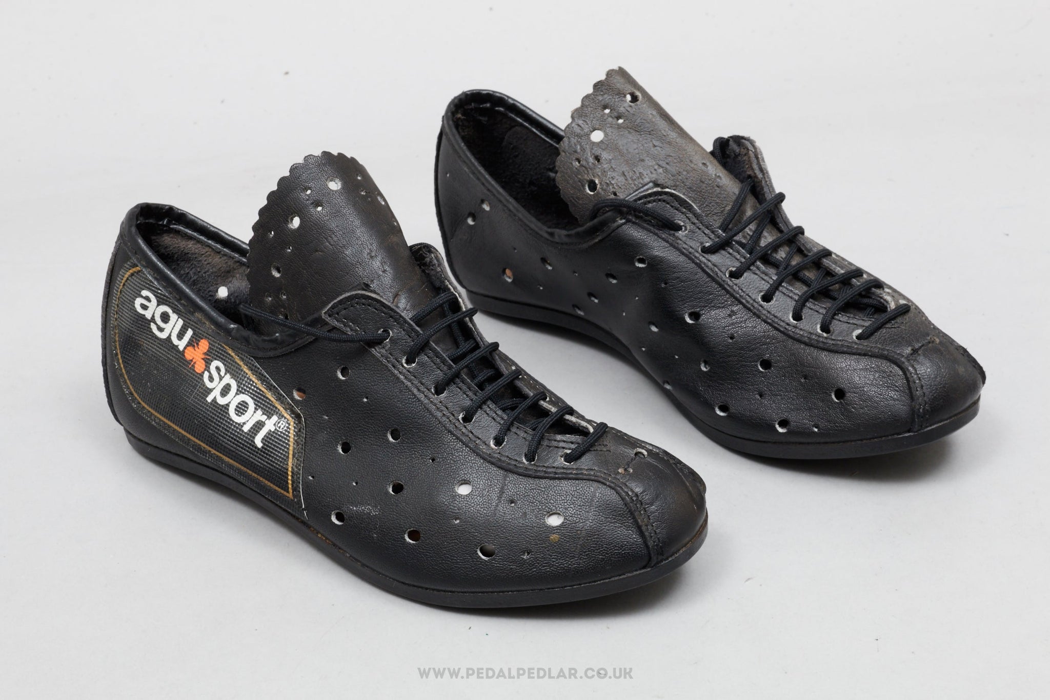 Sport leather shoes outlet