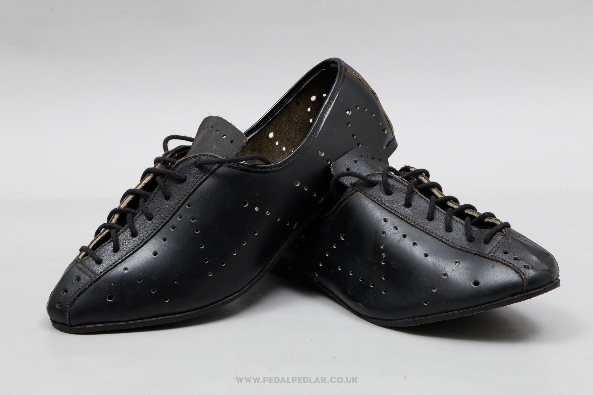 Vintage NOS/NIB Size EU 40 Leather Road Cycling Shoes - Pedal Pedlar - Buy New Old Stock Clothing