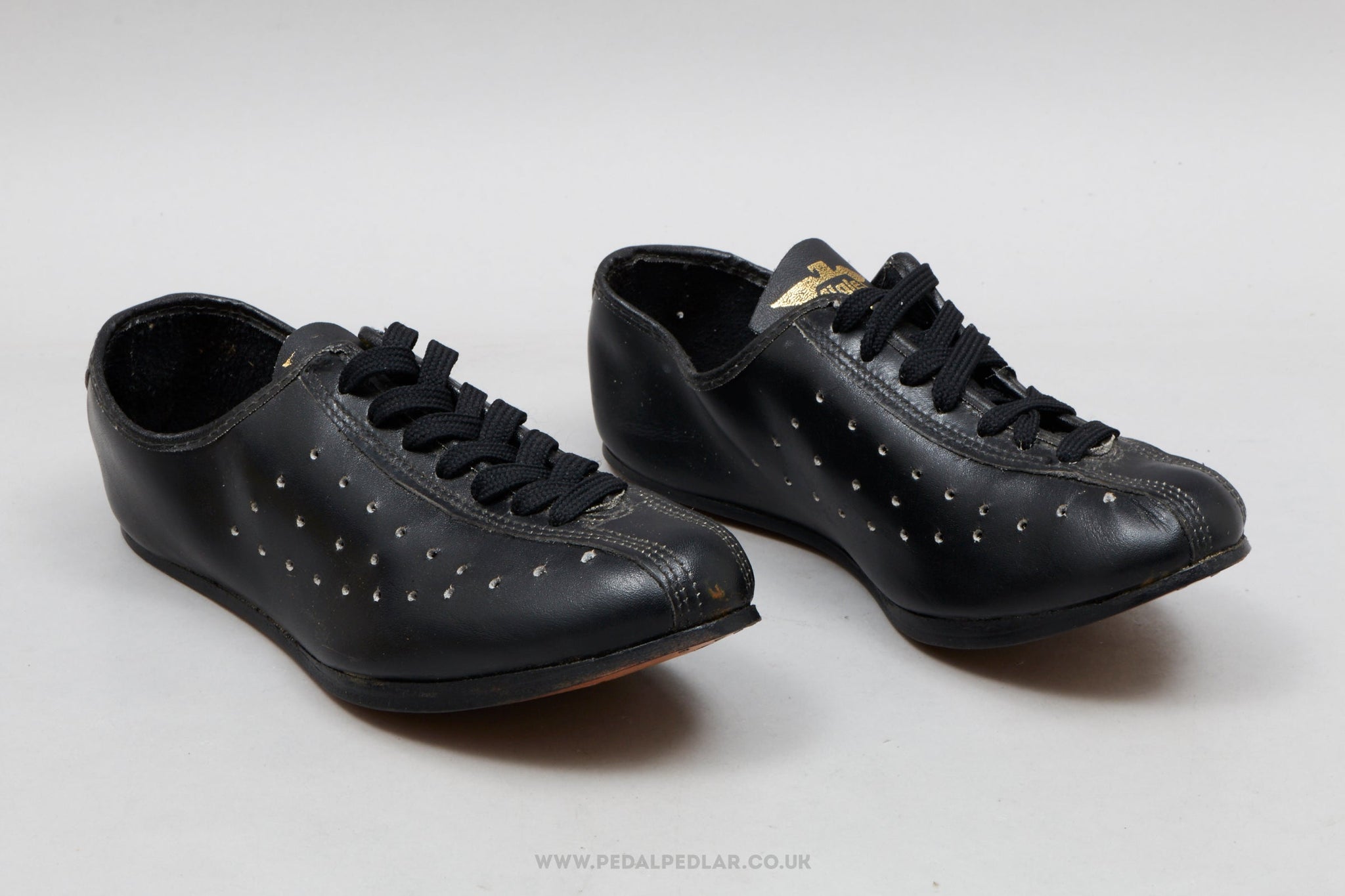 Retro discount cycling shoes