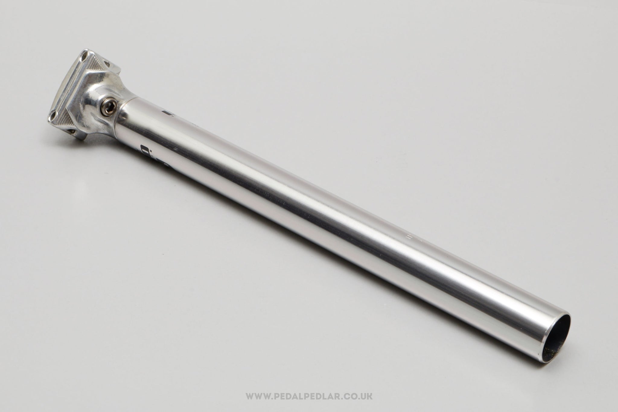 Guidon en aluminium de 720 mm et 31,8 mm pour VTT et E-BIKE - KALLOY Guidon en aluminium de 720 mm et 31,8 mm pour VTT et E-BIKE - KALLOY