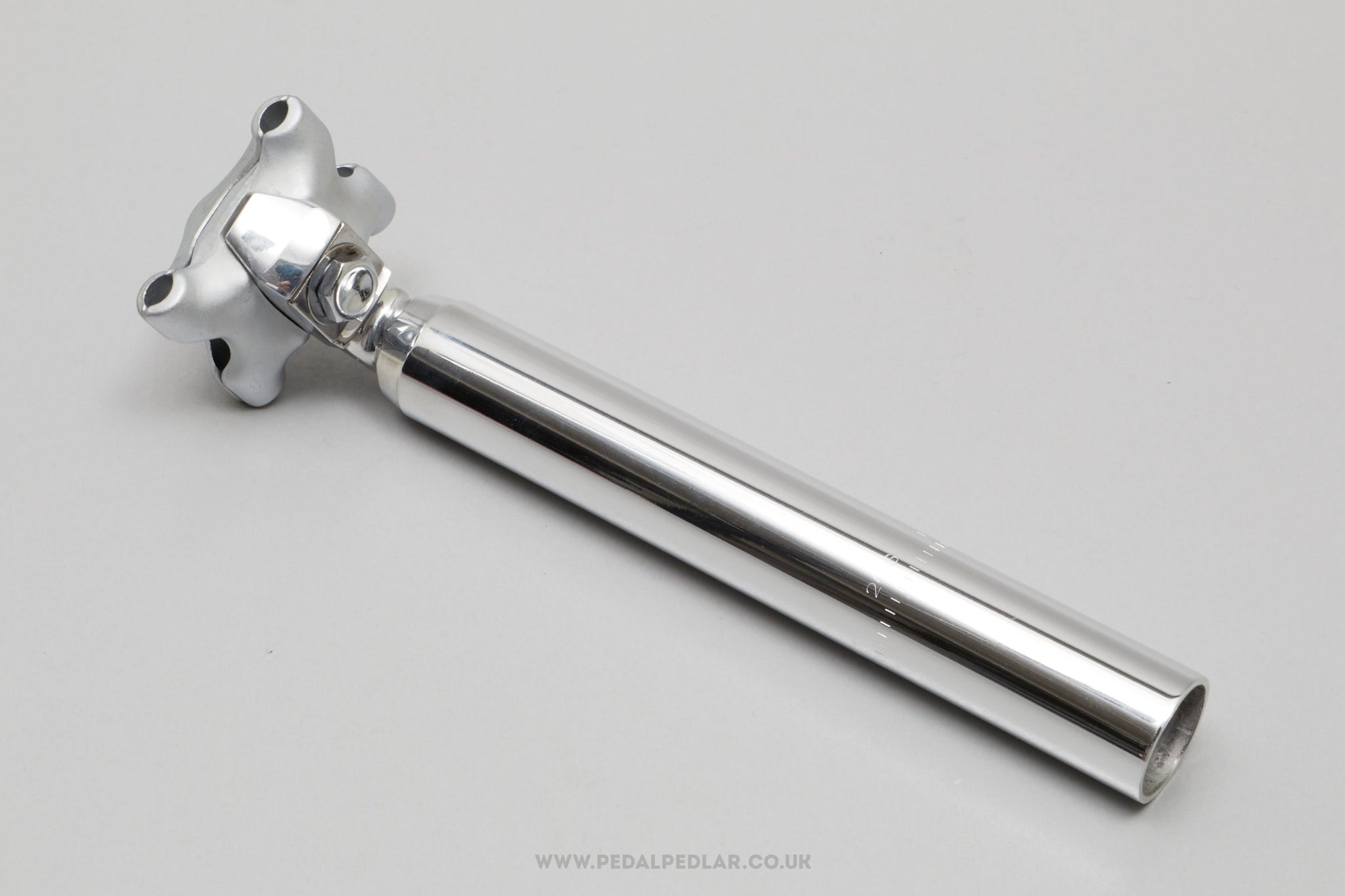 Campagnolo Nuovo Super Record (4051/1) Long Non-Fluted Last Gen NOS/NIB Vintage 26.6 mm Seatpost - Pedal Pedlar - Buy New Old Stock Bike Parts