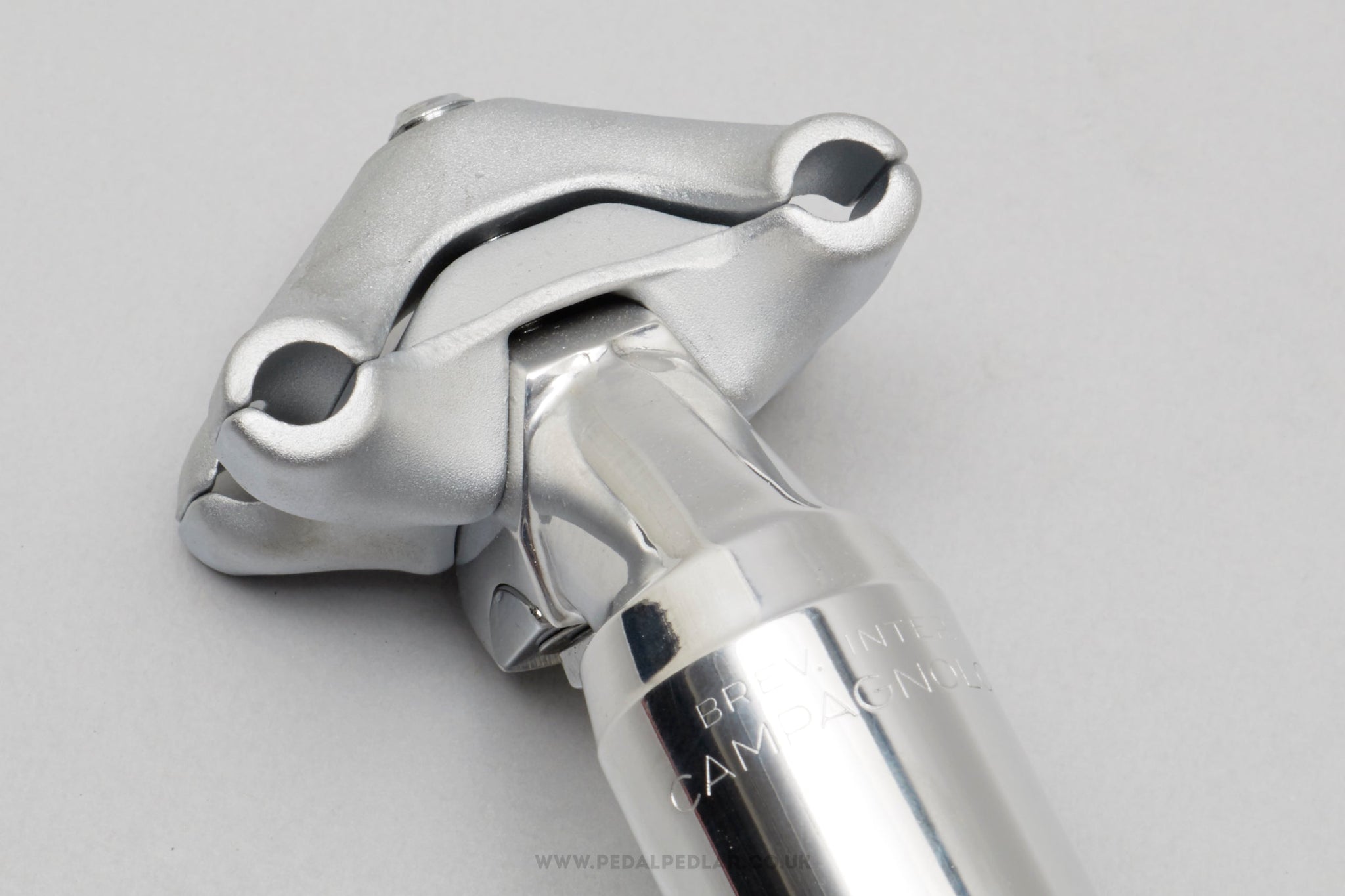 Campagnolo Nuovo Super Record (4051/1) Long Non-Fluted Last Gen NOS/NIB Vintage 26.6 mm Seatpost - Pedal Pedlar - Buy New Old Stock Bike Parts