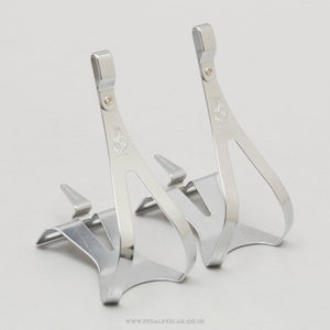 Campagnolo Nuovo Record (0990/05) Chrome NOS/NIB Size M Vintage Steel Toe Clips - Pedal Pedlar - Buy New Old Stock Bike Parts