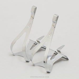 Campagnolo Nuovo Record (0990/05) Chrome NOS/NIB Size M Vintage Steel Toe Clips - Pedal Pedlar - Buy New Old Stock Bike Parts