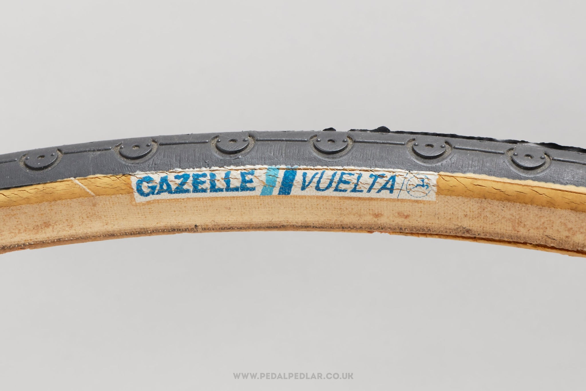 Gazelle Mundialita NOS 700c/28 x 21.5 mm Road Tubular Tyre Gazelle Mundialita NOS 700c/28 x 21.5 mm Road Tubular Tyre