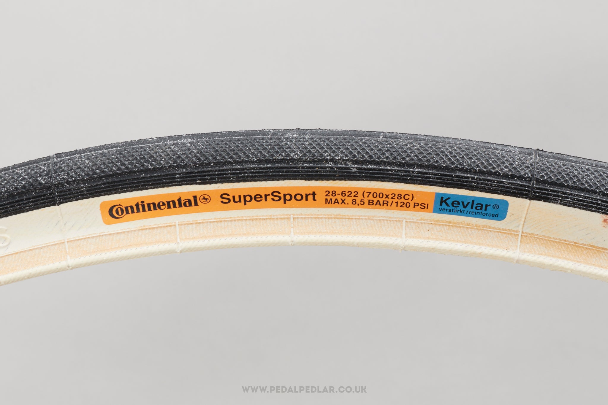 Continental Super Sport Kevlar Black/White NOS Vintage 700 x 28c Tyres - Pedal Pedlar - Buy New Old Stock Bike Parts