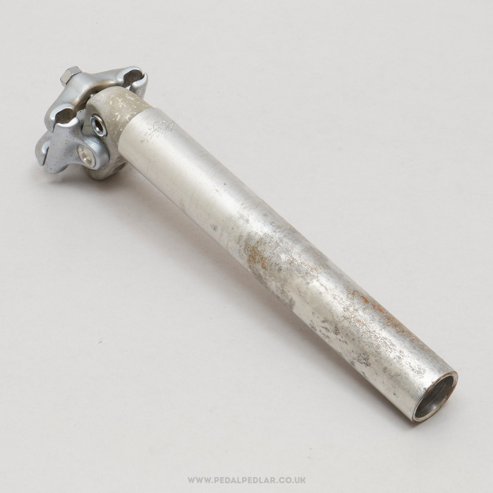 Campagnolo Nuovo Record (1044) Twin Bolt Vintage 27.0 mm Seatpost - Pedal Pedlar - Bike Parts For Sale