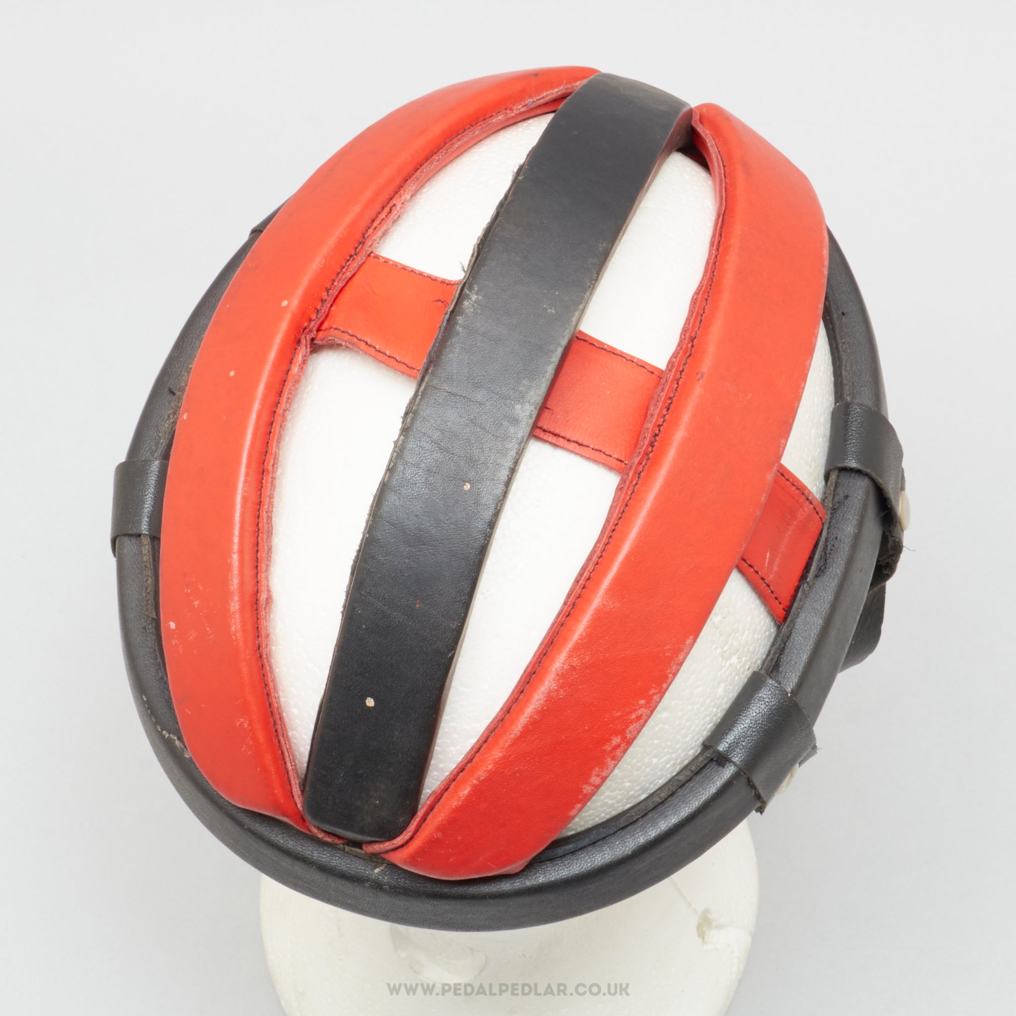 Unbranded Vintage Size 49 Black / Red Leather Hairnet Helmet - Pedal Pedlar - Cycle Accessories For Sale