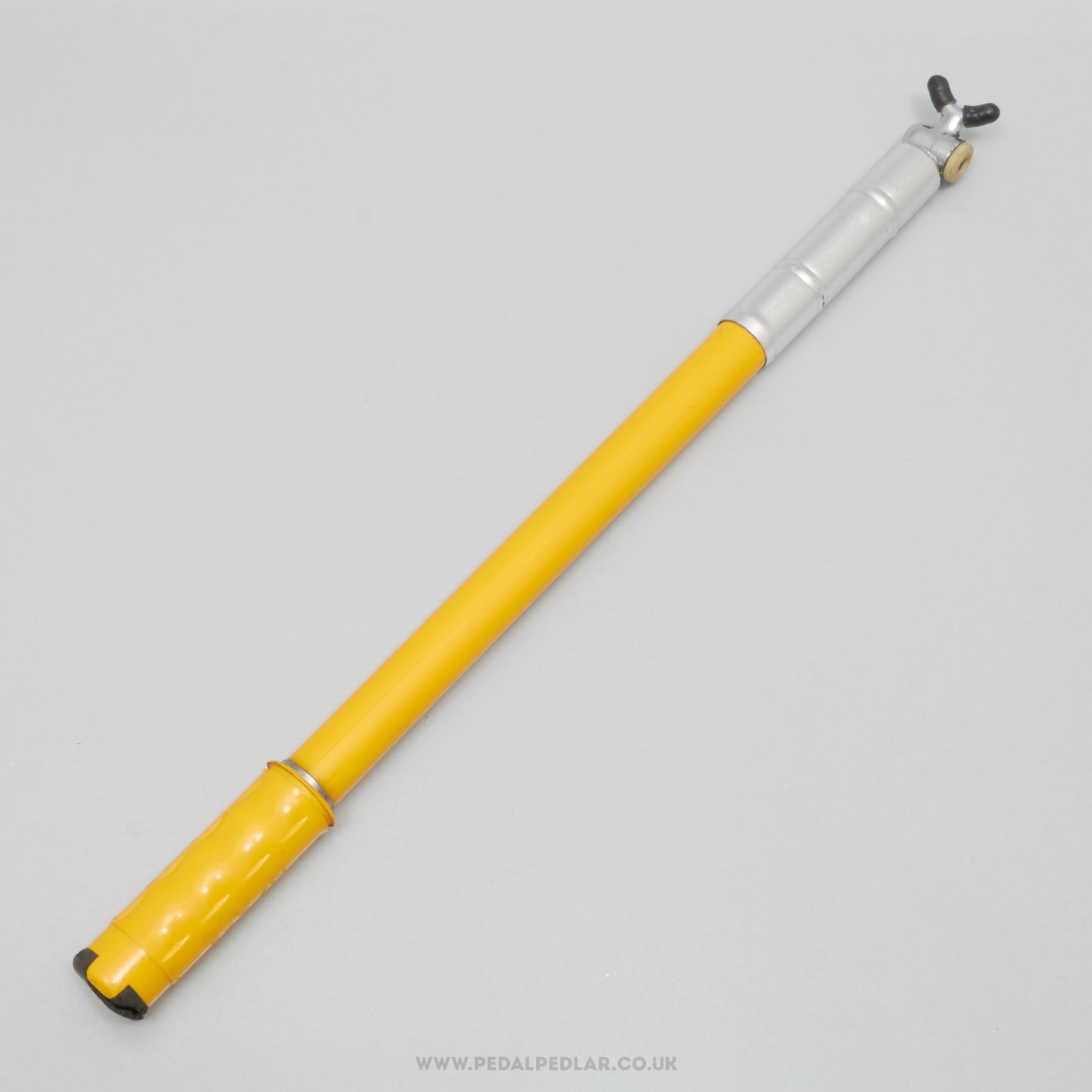 G.C Export Colnago Vintage Yellow 48 - 50 cm Frame Fit Bike Pump - Pedal Pedlar - Cycle Accessories For Sale