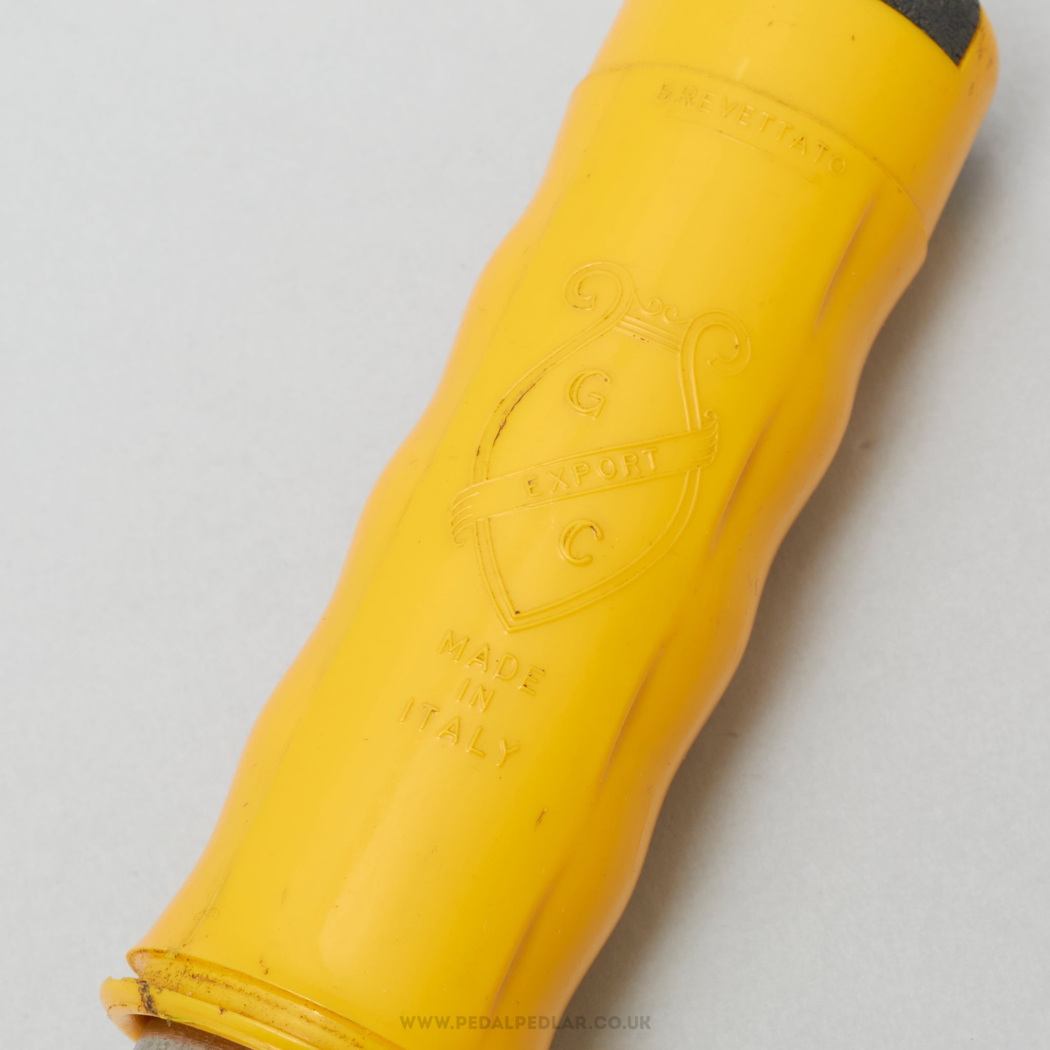 G.C Export Colnago Vintage Yellow 48 - 50 cm Frame Fit Bike Pump - Pedal Pedlar - Cycle Accessories For Sale