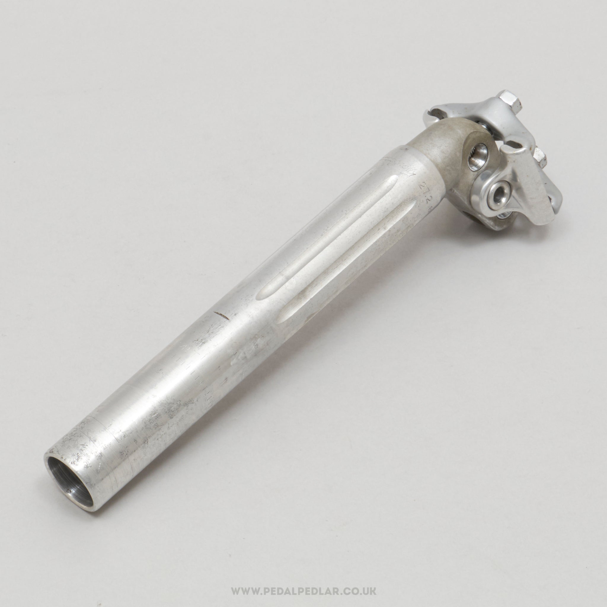 Campagnolo Nuovo Super Record (4051) Twin Bolt Fluted 1st Gen Vintage 27.2 mm Seatpost - Pedal Pedlar - Bike Parts For Sale