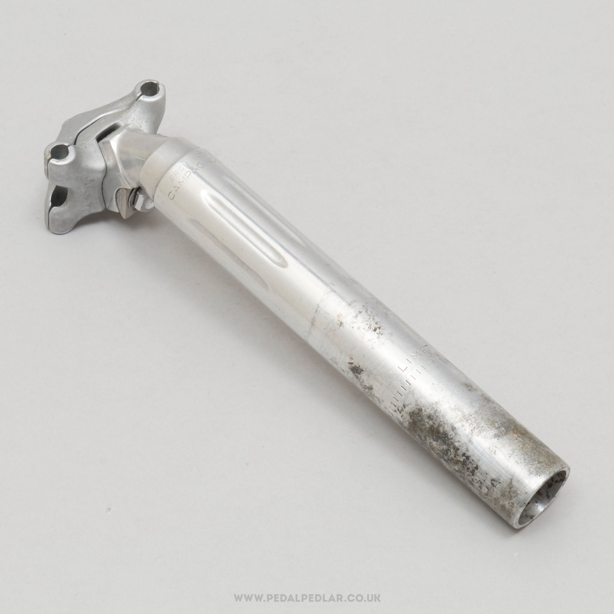 Campagnolo Nuovo Super Record (4051/1) Fluted 4th Gen Vintage 27.2 mm Seatpost - Pedal Pedlar - Bike Parts For Sale