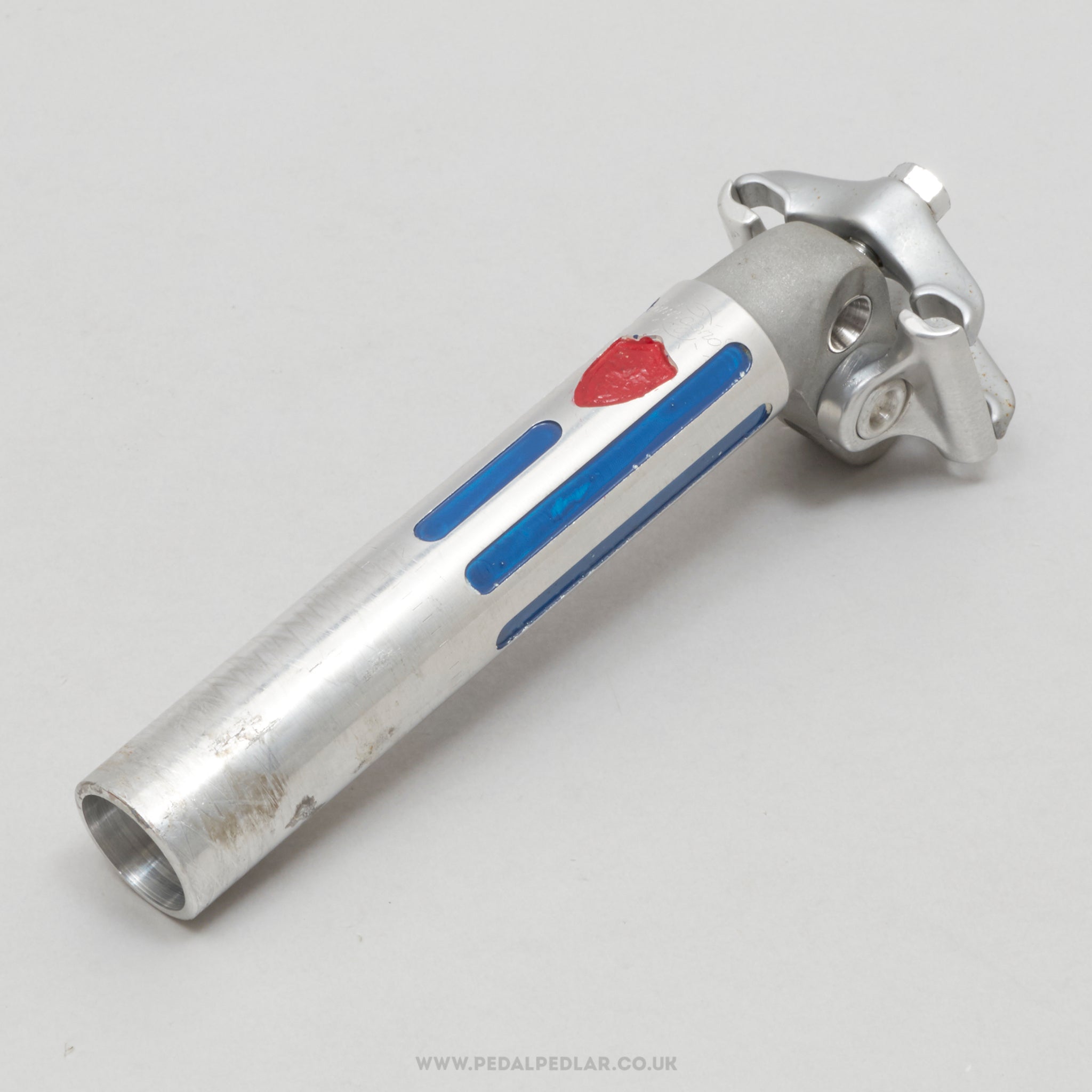 Campagnolo Nuovo Record (1044) Milled Vintage 27.2 mm Seatpost - Pedal Pedlar - Bike Parts For Sale