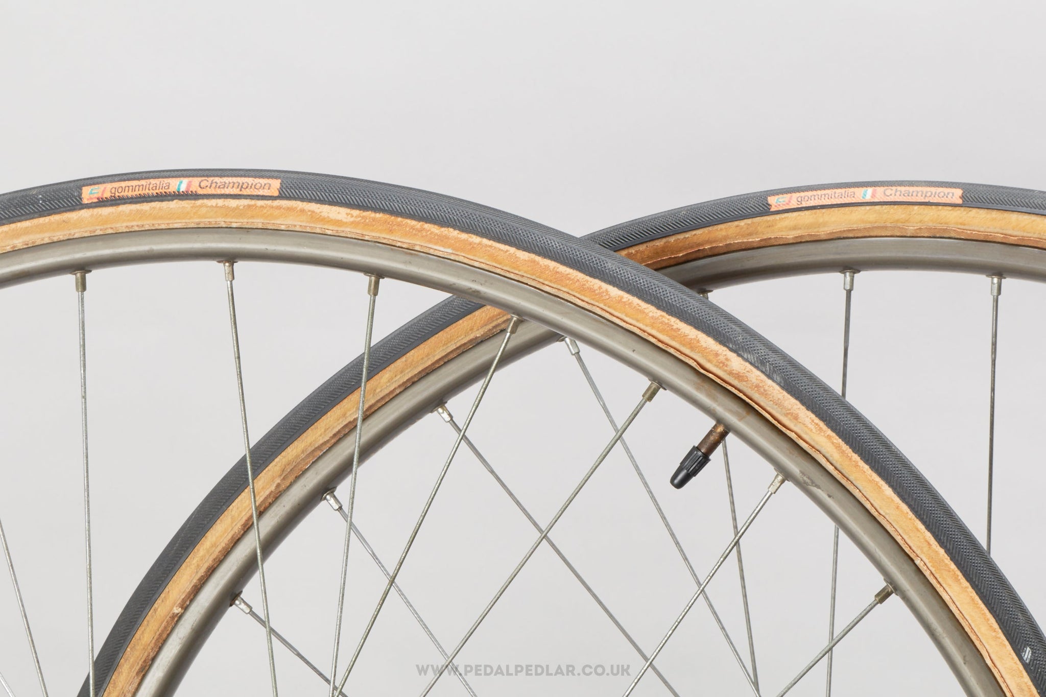 28 inch road bike tires discount