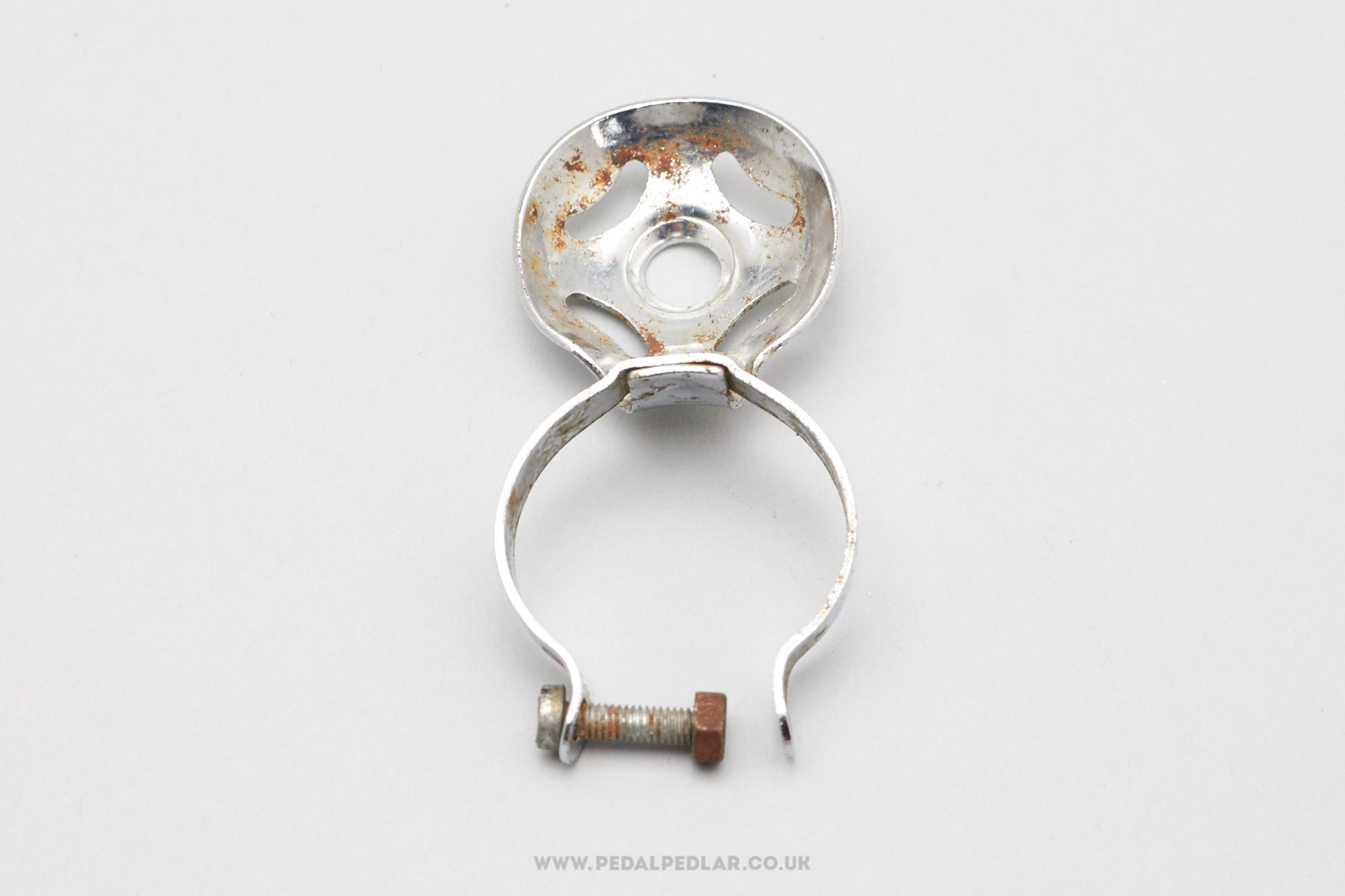 REG 376 Vintage Clamp-On Pump Clip