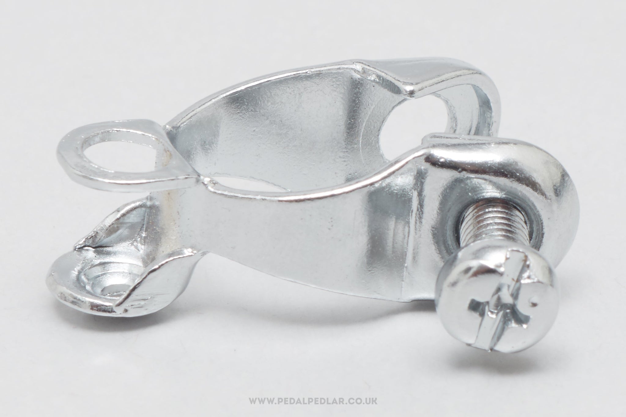 Shimano Dura-Ace / 600 (SM-CS30) NOS Vintage Chain Stay Gear Cable Guide / Clip - Pedal Pedlar - Buy New Old Stock Bike Parts