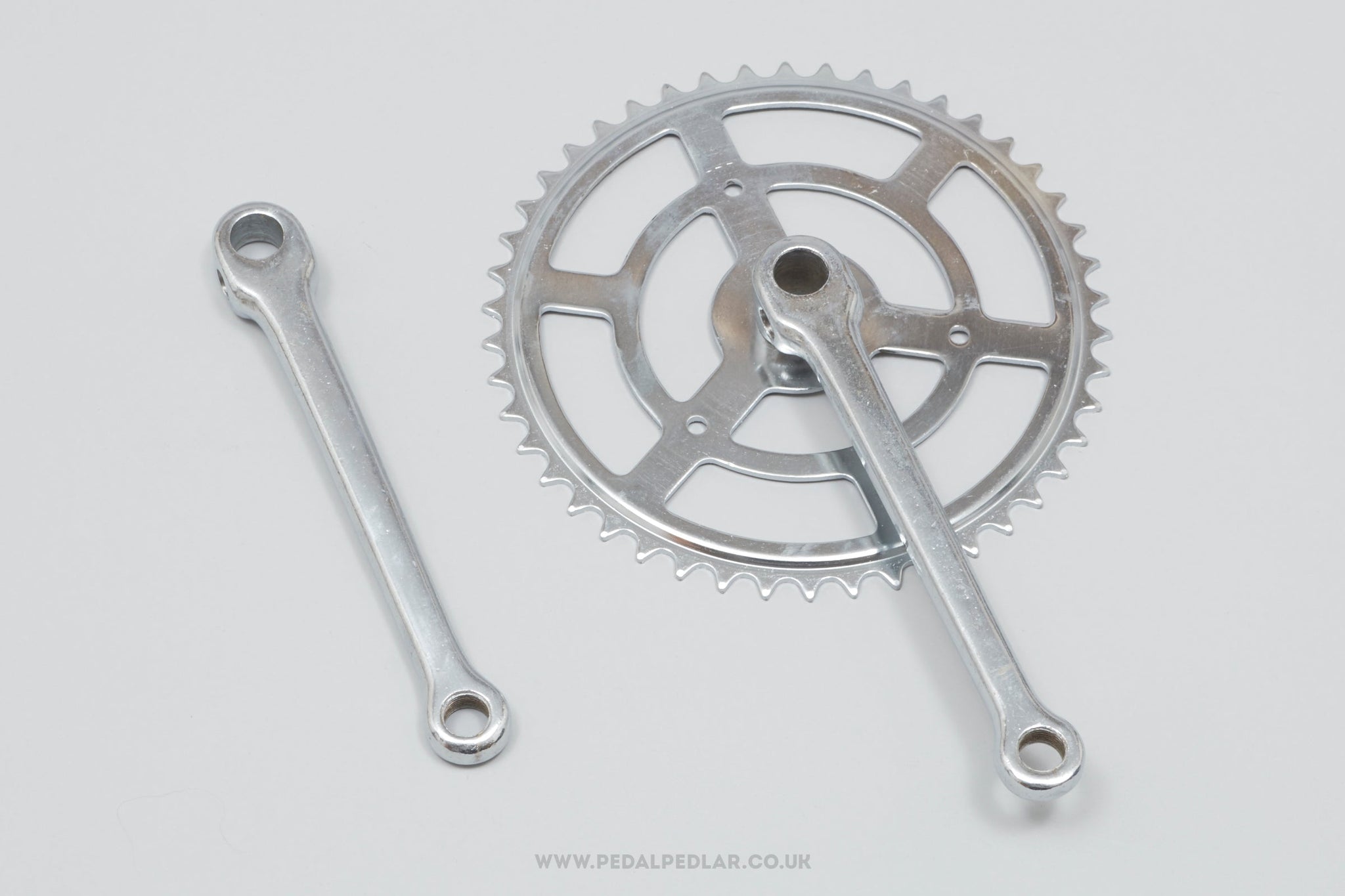 Cottered crank outlet