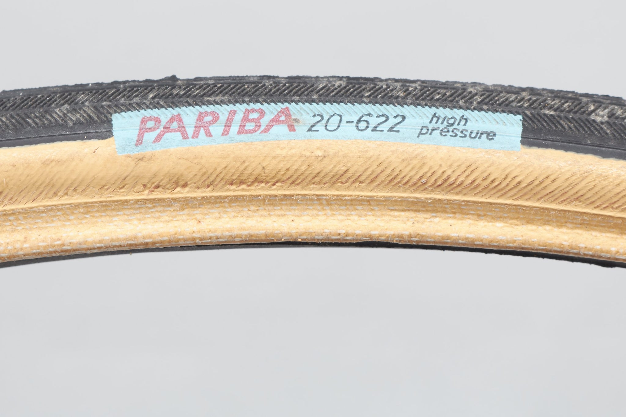 Pariba High Pressure NOS Vintage 700 x 20c Road Tyre - Pedal Pedlar - Buy New Old Stock Bike Parts