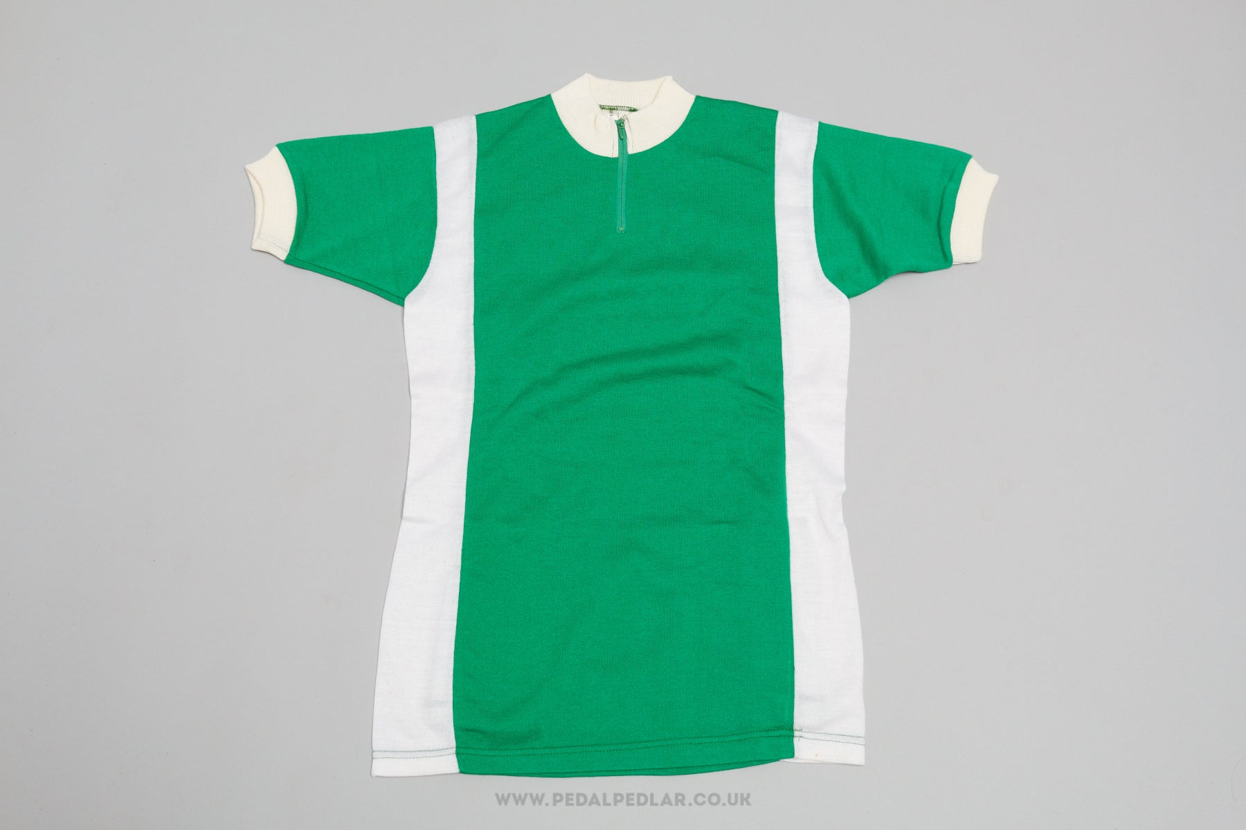 Decca cycling wear store