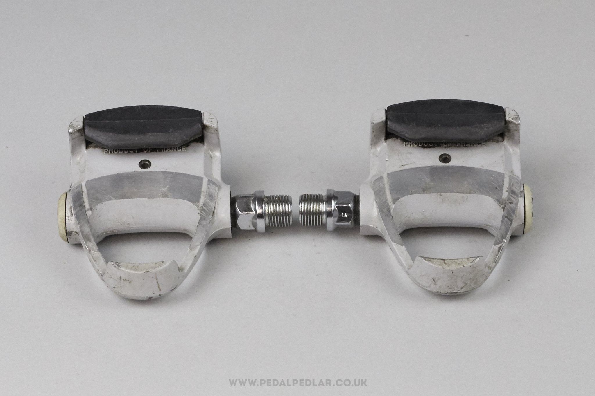 Vintage top look pedals