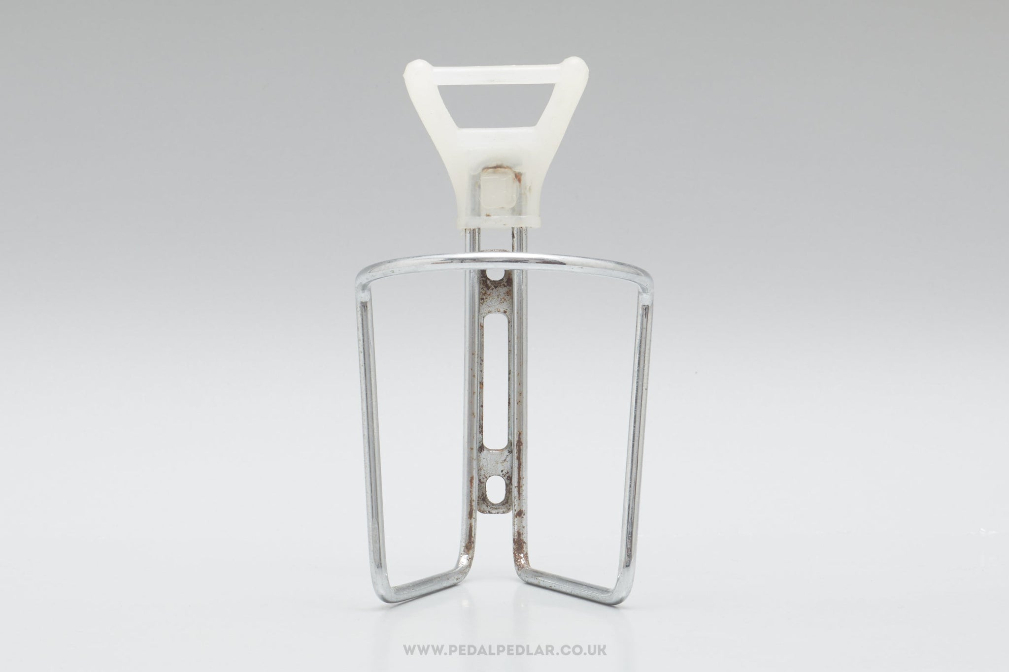 Ta store bottle cage