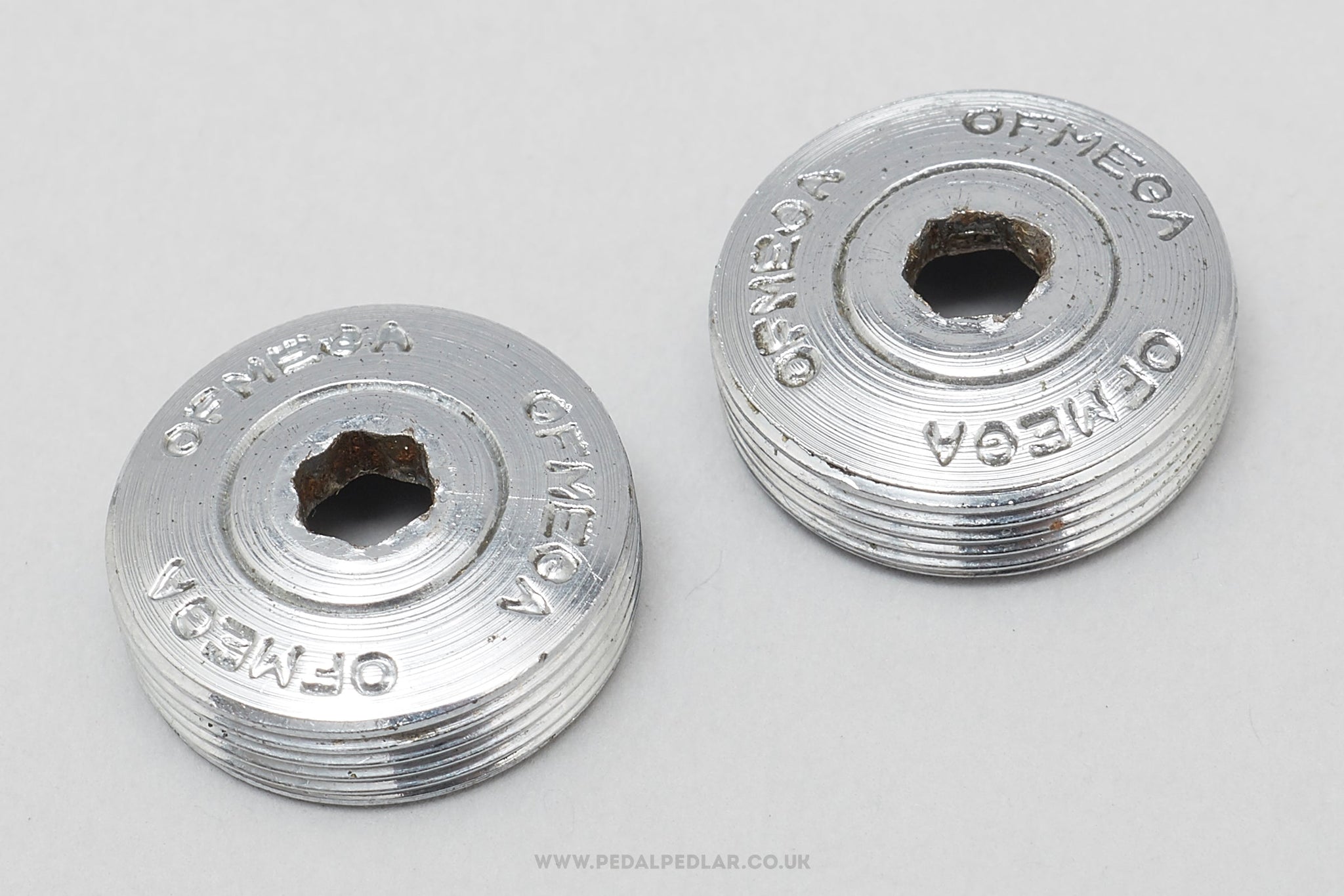 Bicycle crank dust best sale caps