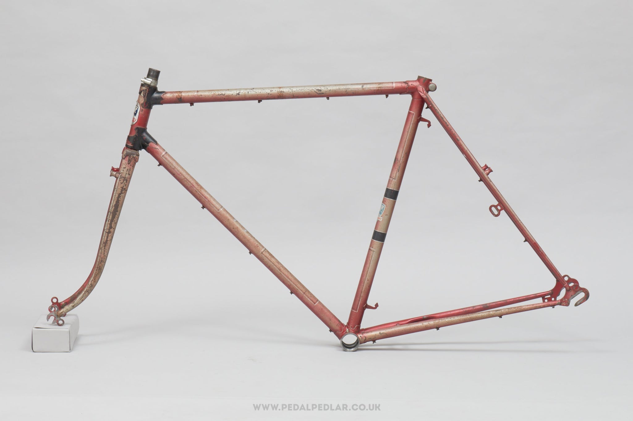 Vintage peugeot racing bike deals