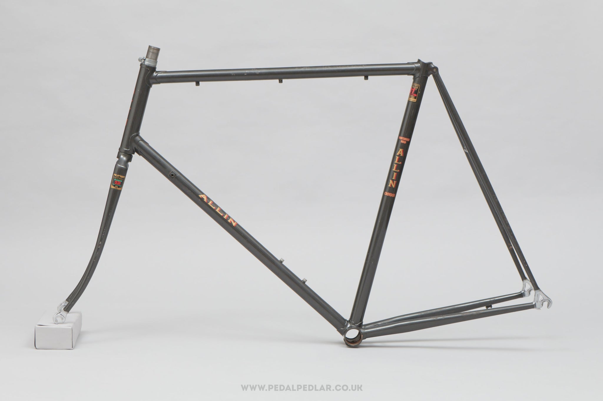 58.5cm Allin Vintage British Road Bike Frame