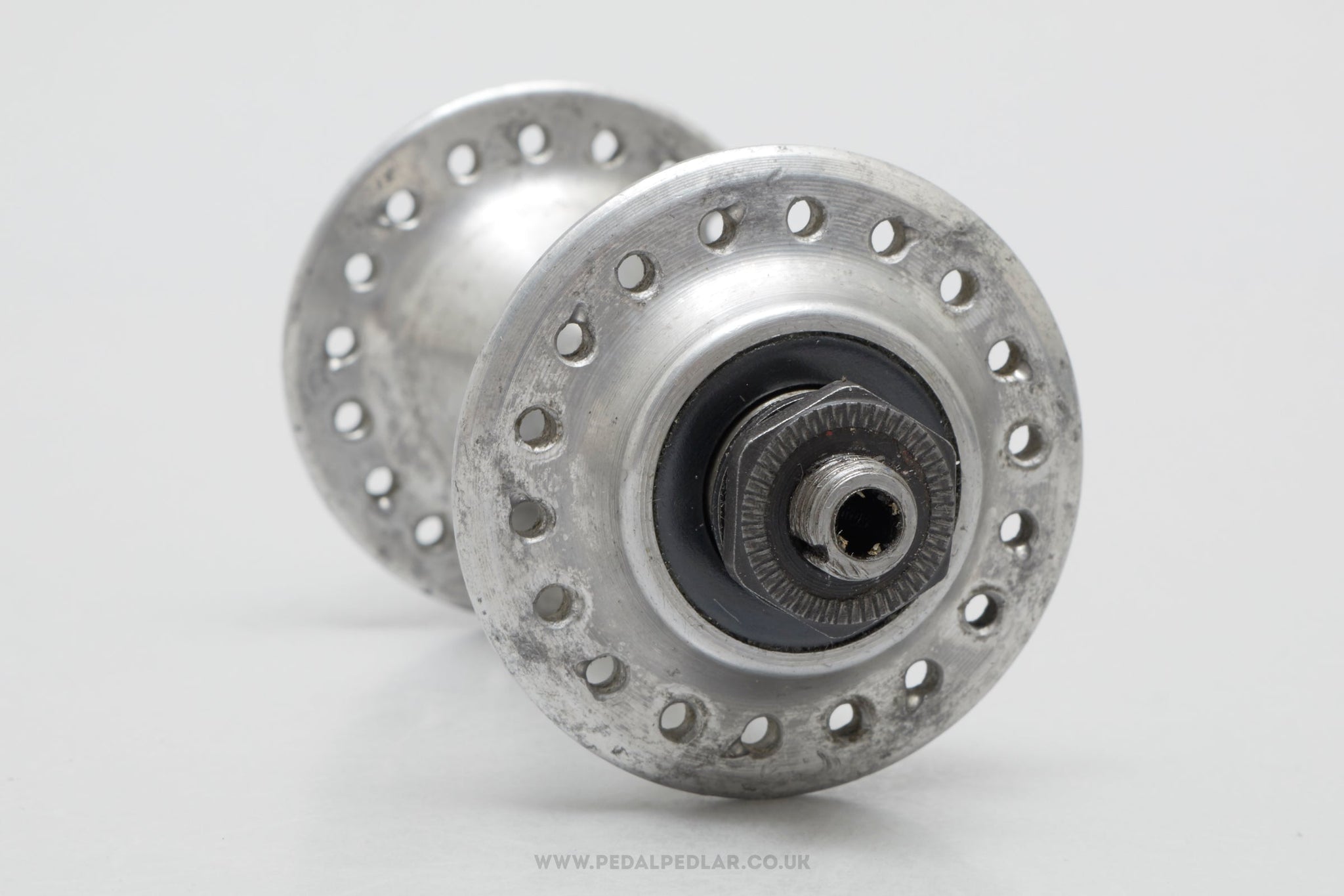 CAMPAGNOLO VICTORY / TRIOMPHE FRONT HUB 36 HOLES CAMPAGNOLO VICTORY / TRIOMPHE FRONT HUB 36 HOLES