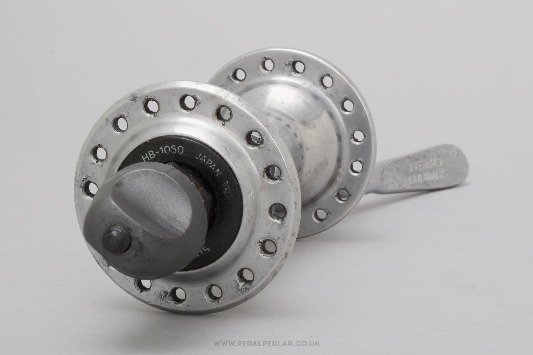 Shimano 105 disc hub discount