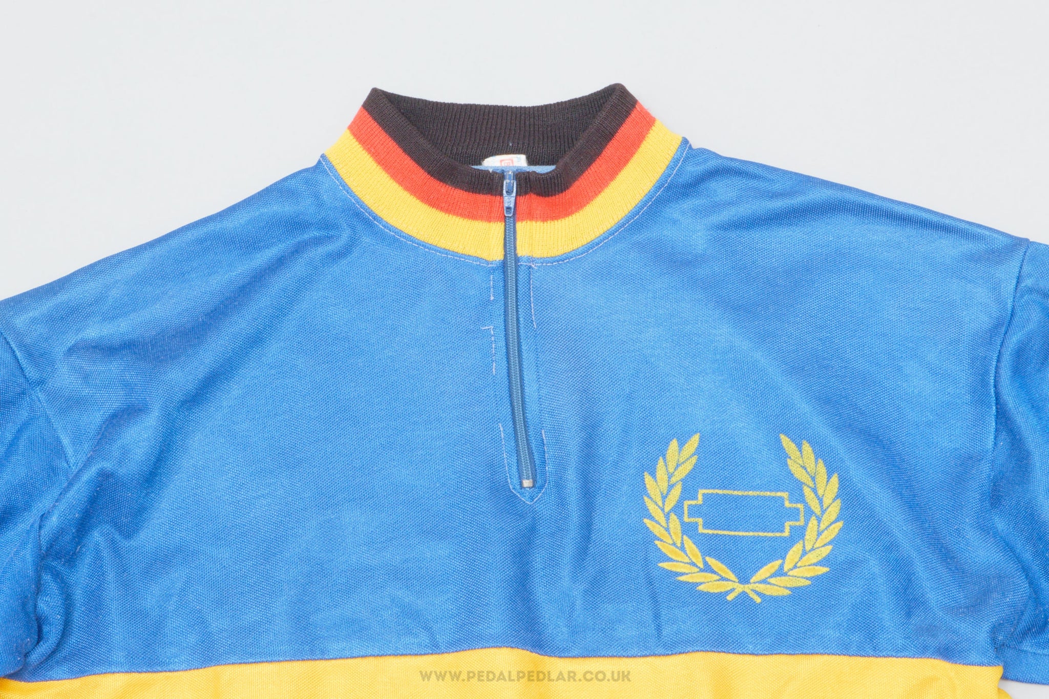 Blue and yellow cycling jersey best sale