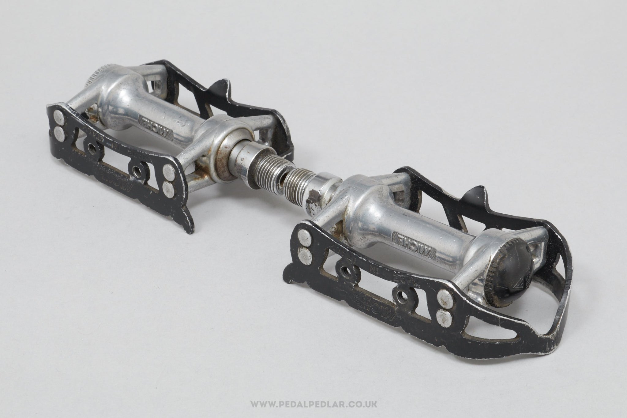 Vintage bicycle pedals for outlet sale