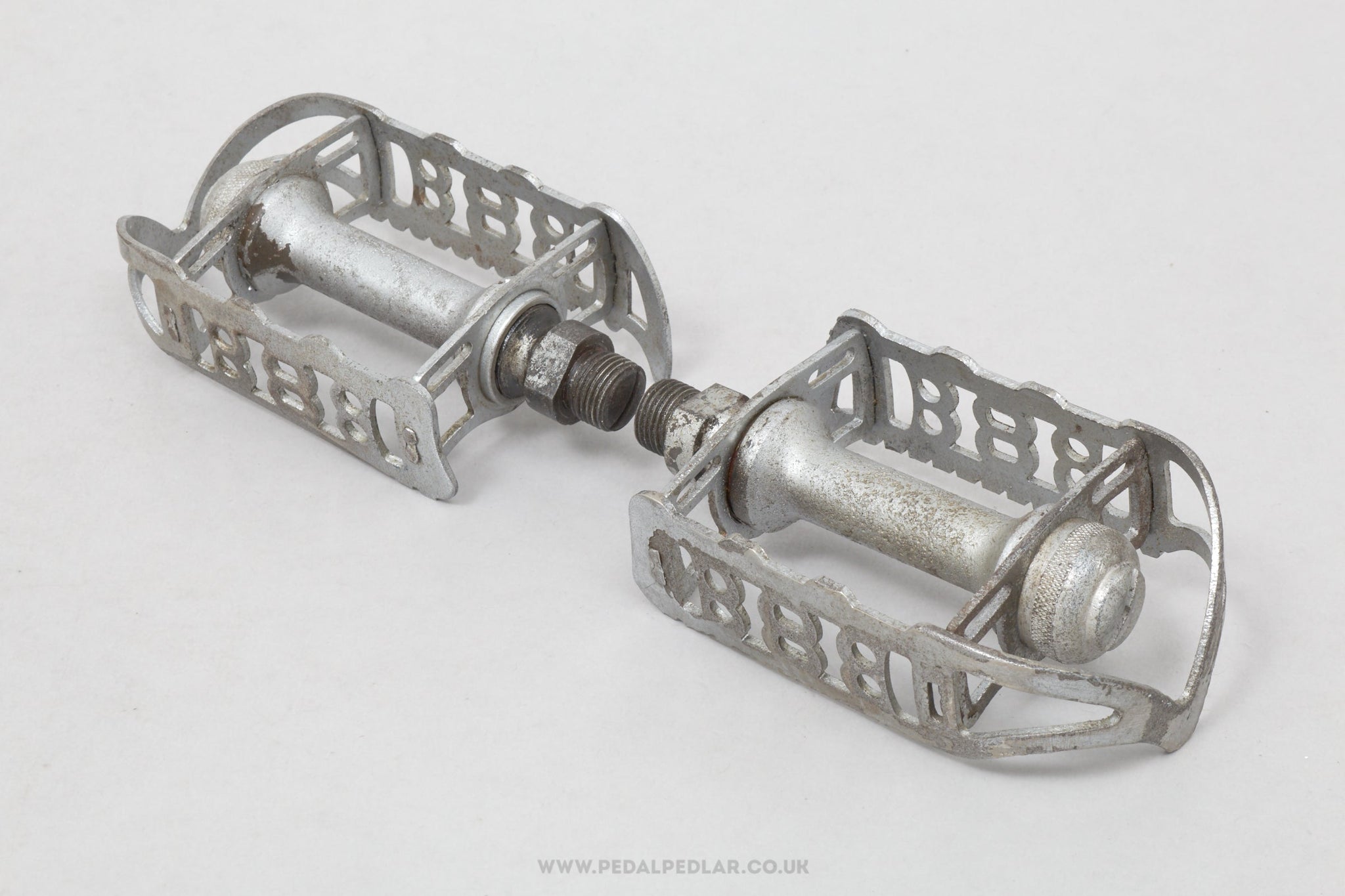 Vintage road best sale bike pedals