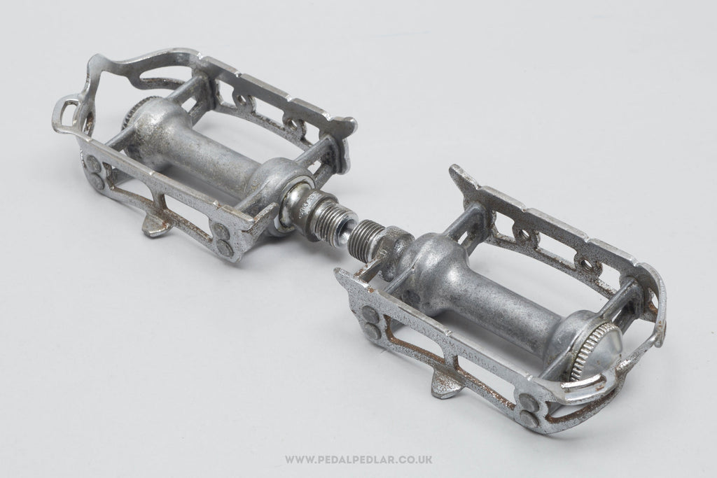 パーツ 1959 CAMPAGNOLO RECORD Road Pedals パーツ 1959 CAMPAGNOLO RECORD Road Pedals 1959 CAMPAGNOLO