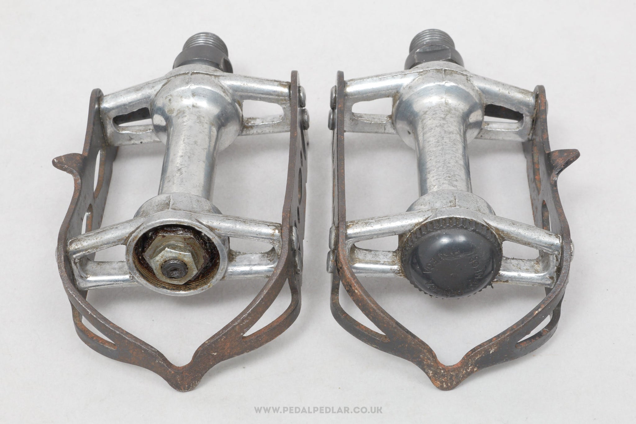Bicycle pedals for sale on sale