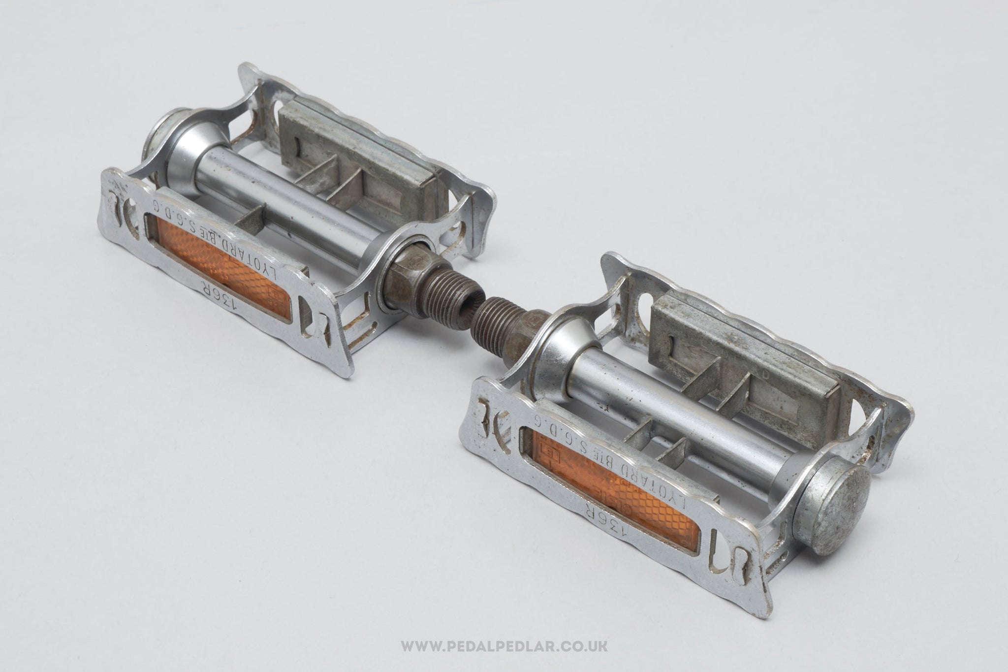 Bike pedals for 2025 sale