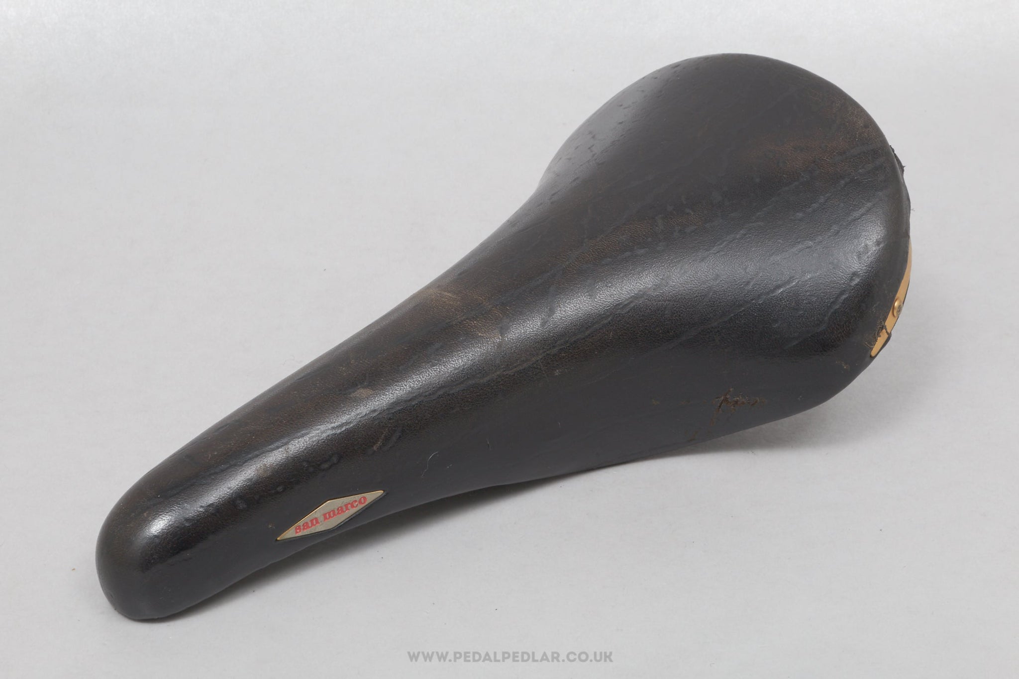 Rolls outlet bike saddle