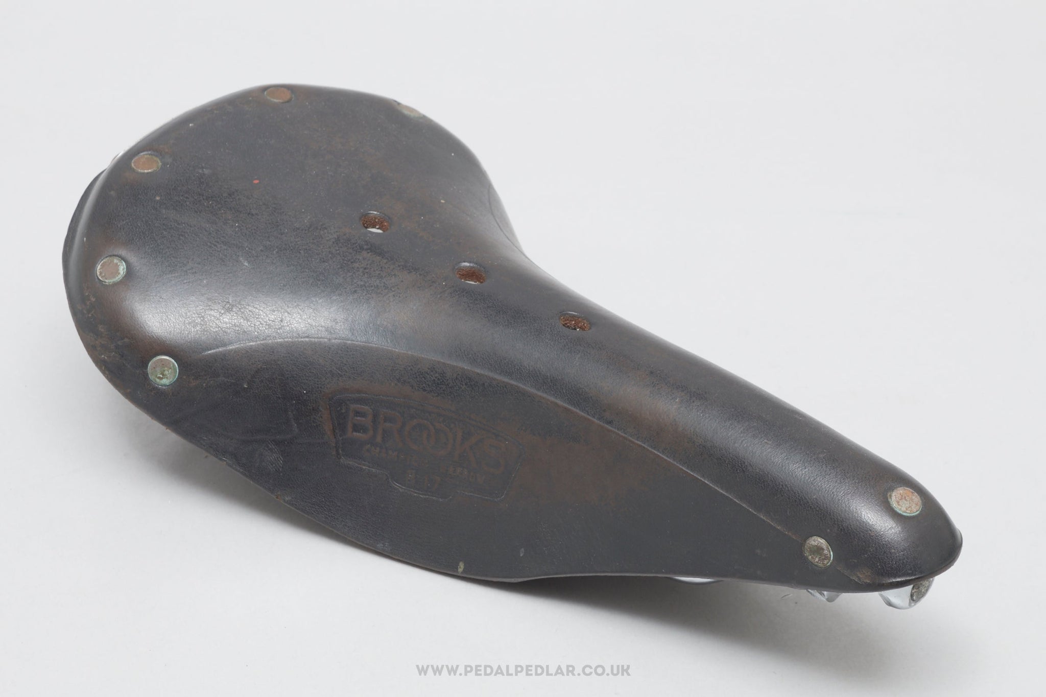Widest store brooks saddle