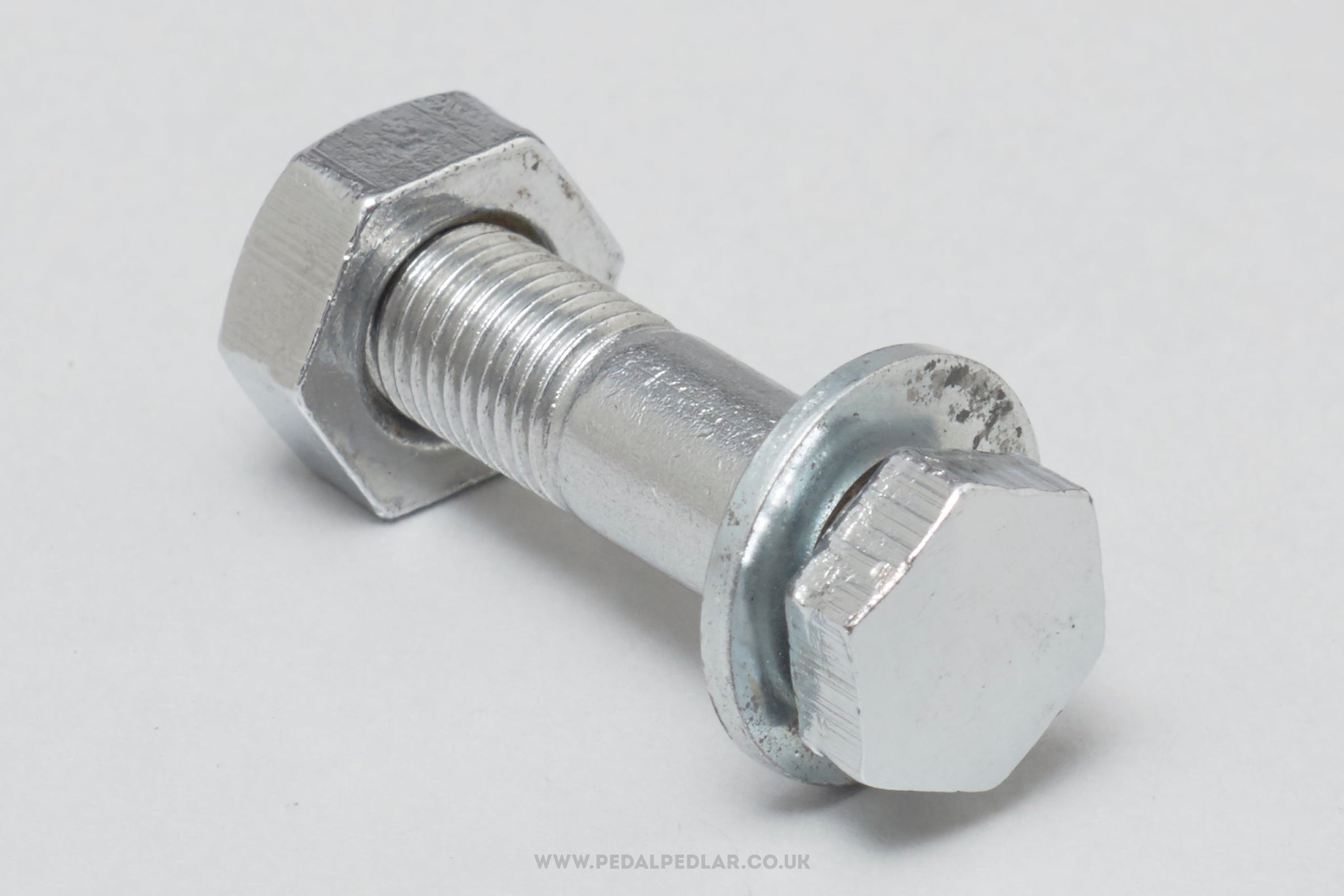 Binder bolt clearance