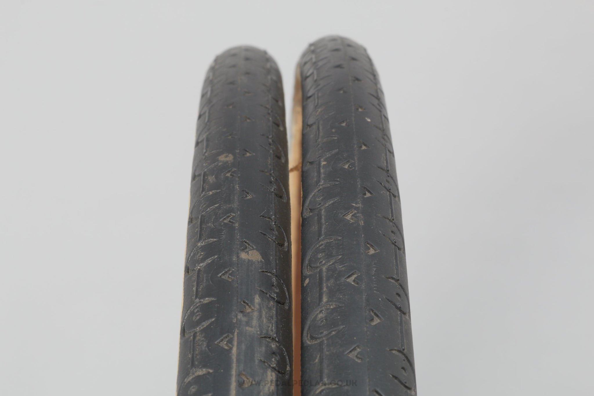 Bicycle tyres hotsell for sale