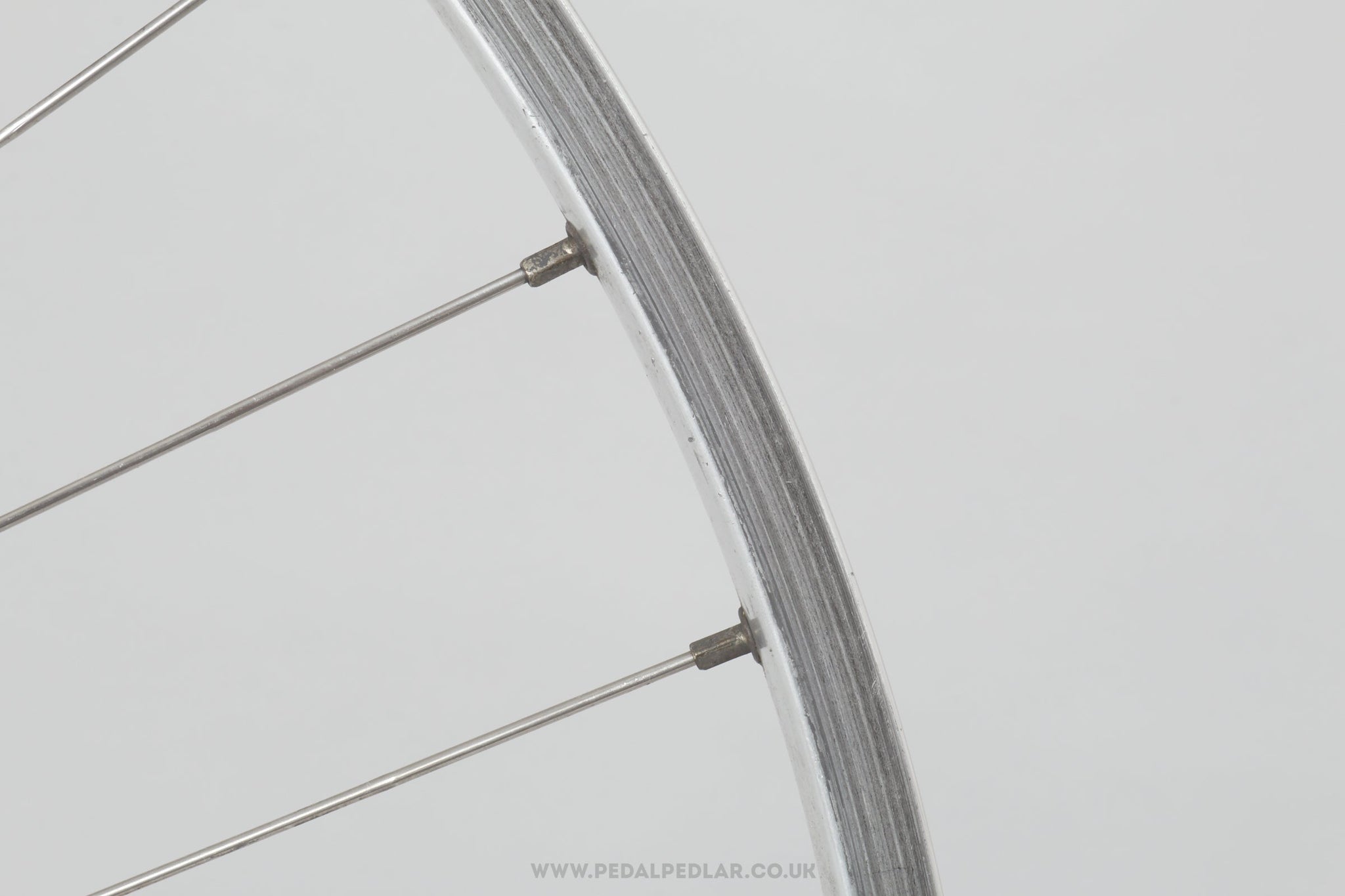 Gipiemme Special / Mavic MA2 c.1984 Vintage 700c Clincher Road Front Wheel - Pedal Pedlar - Bicycle Wheel For Sale