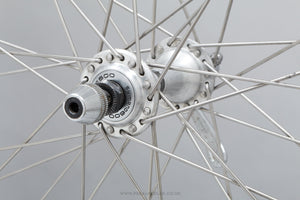 Shimano 600EX (HB-6207) / Campagnolo Victory Strada c.1986 Vintage 28"/700c Tubular Road Front Wheel - Pedal Pedlar - Bicycle Wheel For Sale